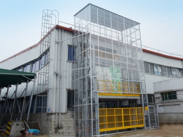 超大型升降機(jī)