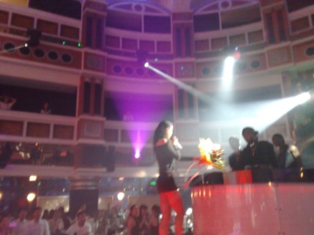 酒吧旋轉(zhuǎn)升降舞臺