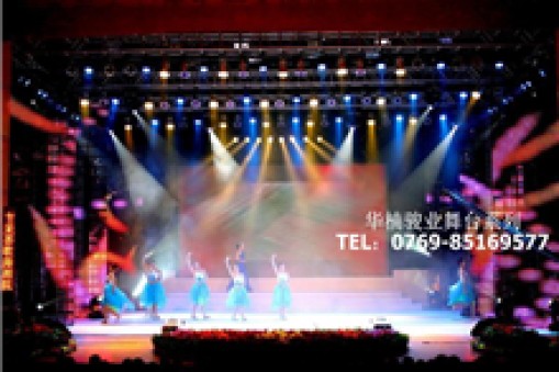 華楠駿業(yè)，助你打造大型全景式活動(dòng)演播廳