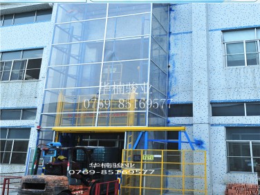 室外直頂式升降機 廠家直銷 供應(yīng)高空作業(yè)平臺 高空作業(yè)機械