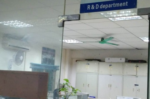 華楠駿業(yè)升降機的技術(shù)革新之路