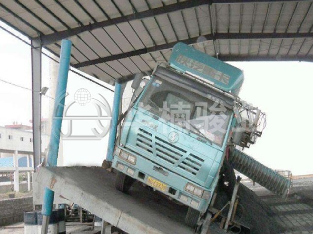 卸車機 翻板機 快速卸貨機 卸車機專業(yè)制造 小型卸車機