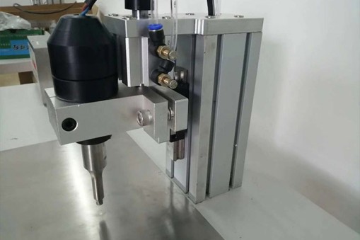 廠家生產(chǎn)超聲波口罩耳帶點焊機