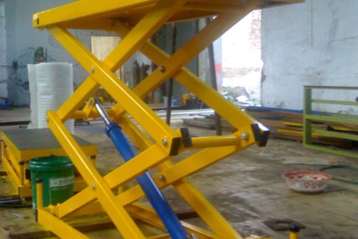 高空作業(yè)升降平臺有哪些特點？