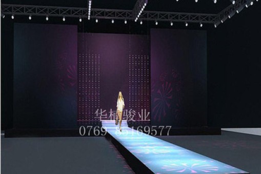 怎樣判斷升降伸縮舞臺(tái)是否劃算？