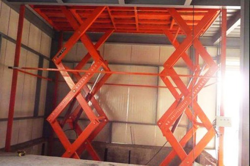 簡(jiǎn)易升降機(jī)安全性如何？