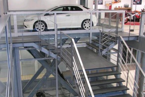 如何選購(gòu)汽車升降平臺(tái)