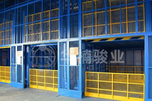 升降機(jī)價(jià)格和質(zhì)量應(yīng)更看重哪個(gè)？