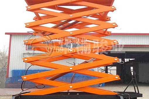 中山移動(dòng)升降貨梯多少錢(qián)?