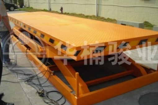 大型升降平臺報(bào)價(jià)