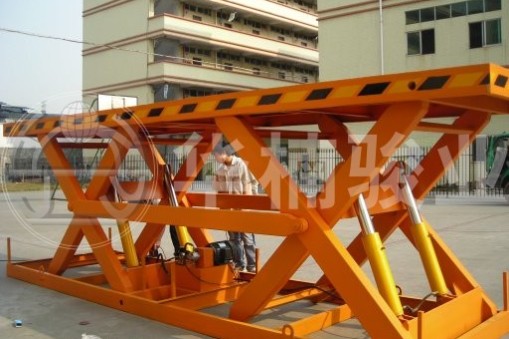 泉州液壓升降貨梯價格表及購買指導(dǎo) 