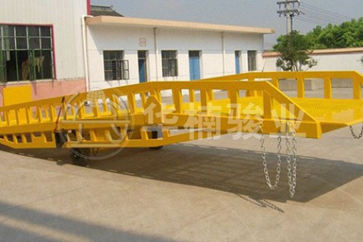 液壓式移動登車橋哪個品牌好，價格怎樣？