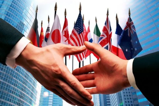 借力“一帶一路” 升降貨梯廠家|華楠駿業(yè)瞄準(zhǔn)國際市場