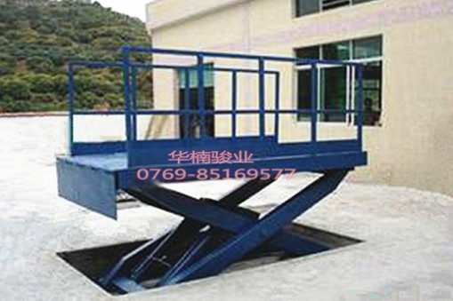 為什么升降平臺的液壓系統(tǒng)保養(yǎng)很重要？