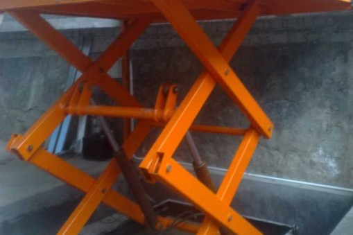 長春升降機廠家、固定式升降平臺廠家