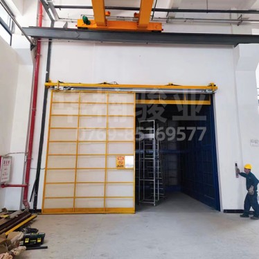 電池行業(yè)專(zhuān)用升降機(jī)