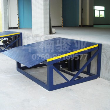 固定登車(chē)橋案例