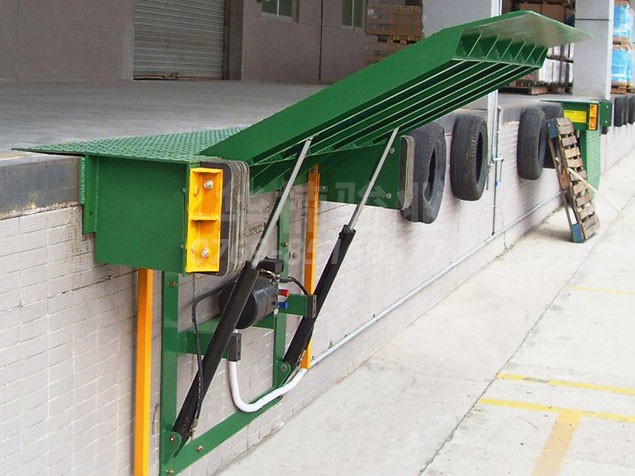 定制液壓固定登車橋