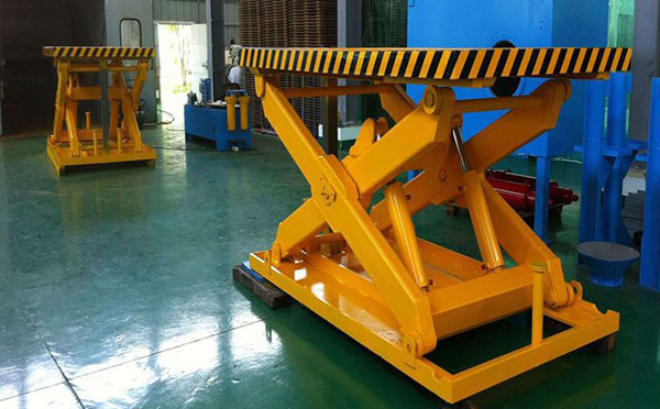 升降平臺(tái)防止油管爆裂常識(shí)