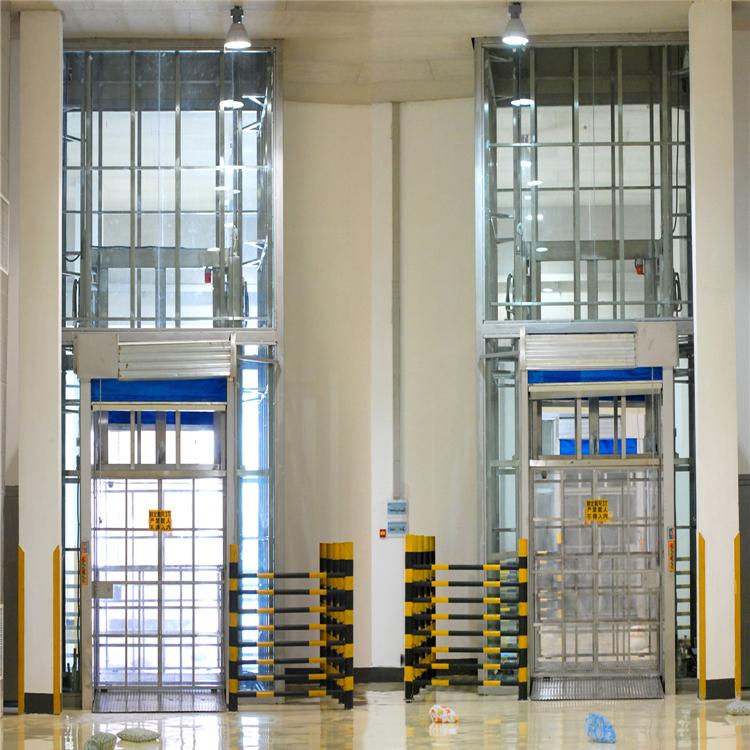 螺旋升降機(jī)舞臺(tái)控制系統(tǒng)平滑電路作用